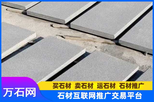 芝麻灰干挂石材有哪些优点？
