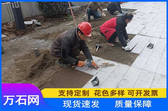 1-23120Q35U5127.jpg